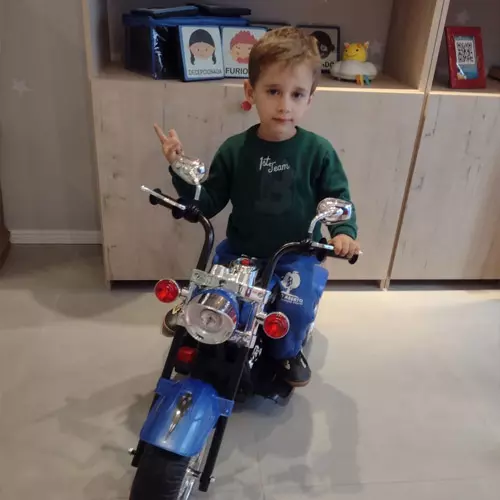 MOTO 5
