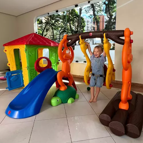 PLAYGROUND 1